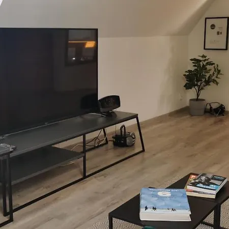 Apartment Luna - Klimatyczne Na Poddaszu - Gory Sowie - Jezioro