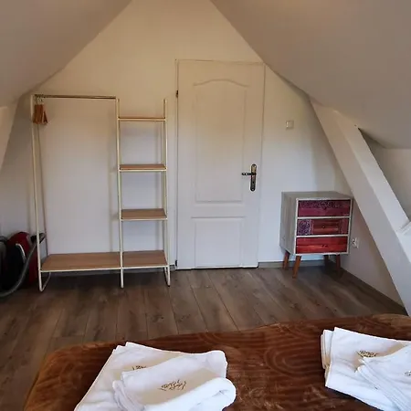Luna - Klimatyczne Na Poddaszu - Gory Sowie - Jezioro Apartment Bielawa (Dzierzoniow)